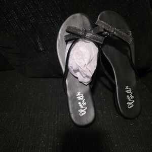 Olivia Miller Black Bow Embellished Women's Sandals